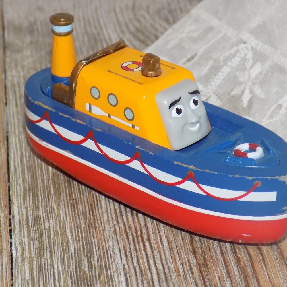 Captain Thomas & Friends Take n Play Diecast Train 2012 Cake Topper Toy *